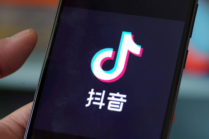 中国虚拟手机号申请抖音全攻略，让你在抖音上大放异彩